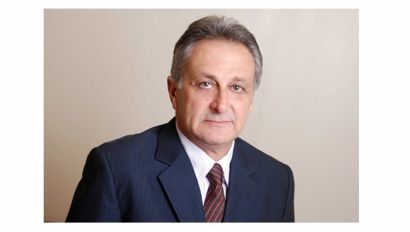 Dr Arnaldo Cividanes